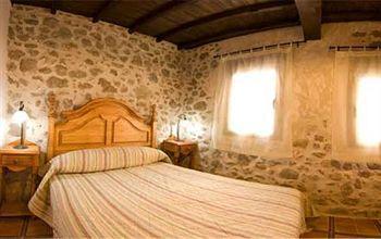 Apartamentos Valle Del Jerte El Huerto Del Cura Кабесуела дел Вале Екстериор снимка